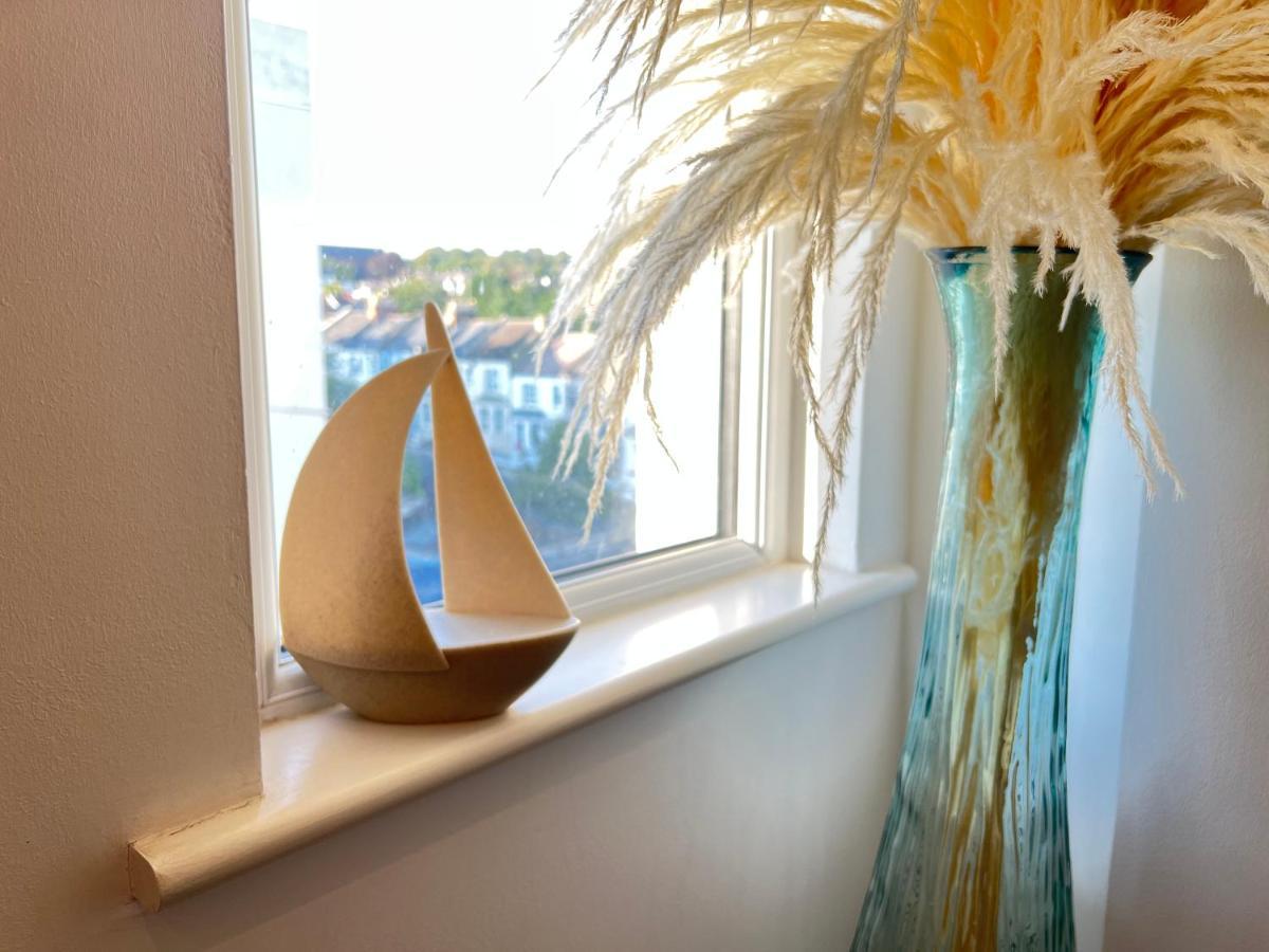 Lovely 1-Bedroom Flat In St Leonards On Sea Экстерьер фото